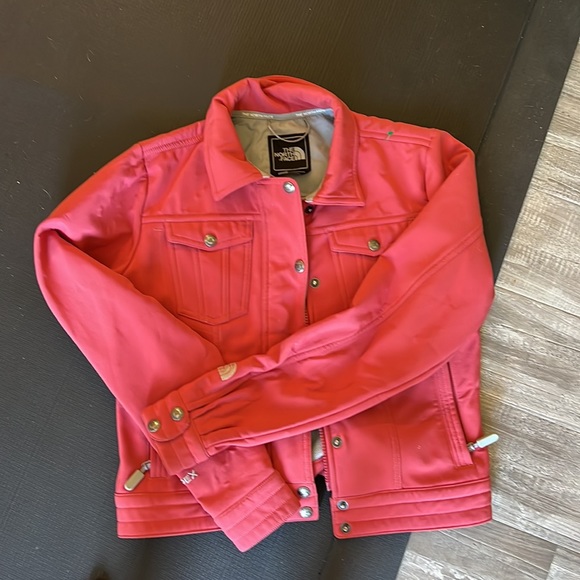 The North face pink coral color jacket - Picture 3 of 7
